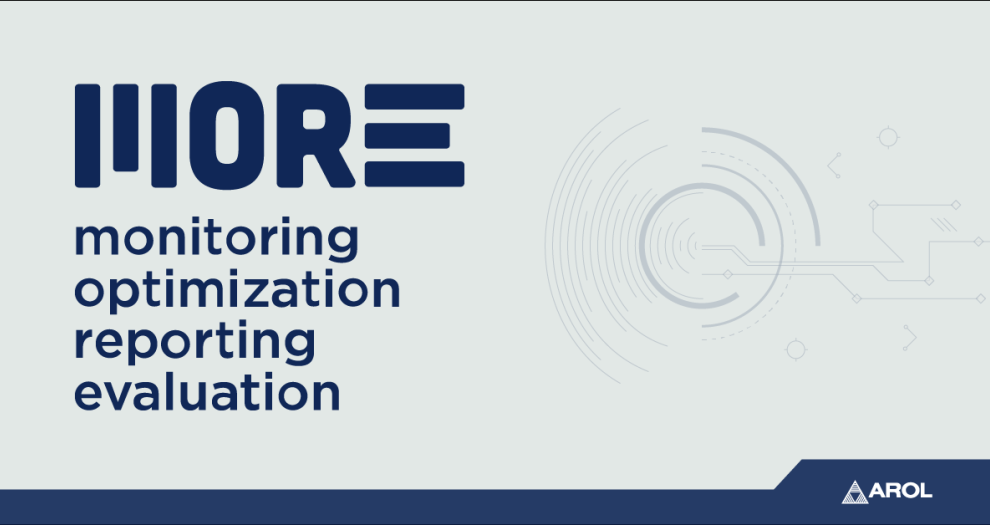 MORE: PLUS QU'UNE SIMPLE BOUCHEUSE